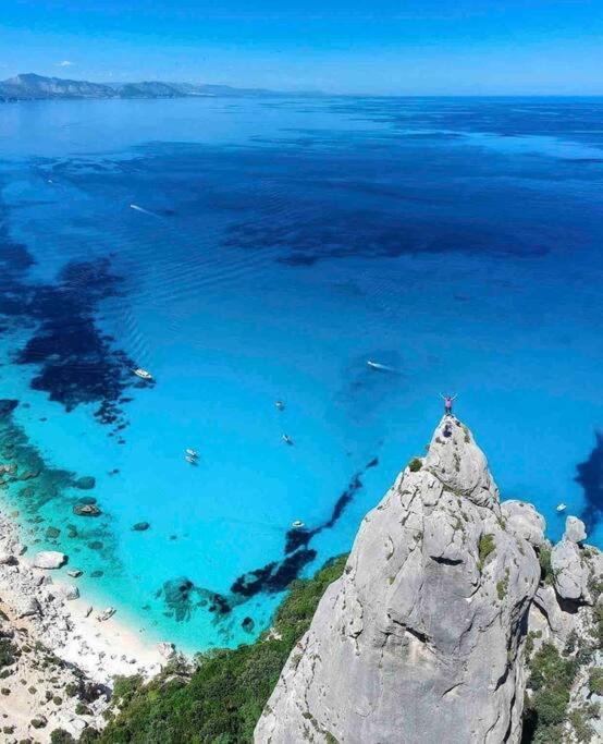 阿尔巴塔克斯Capri 53别墅 外观 照片